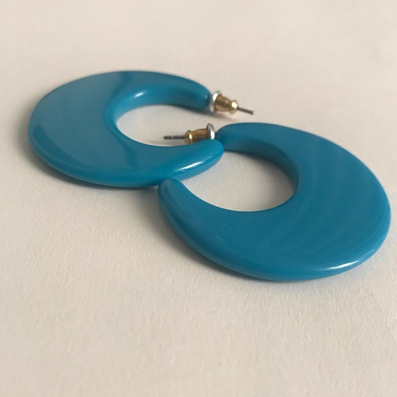 Plastic hoops - Picture 2 of 2